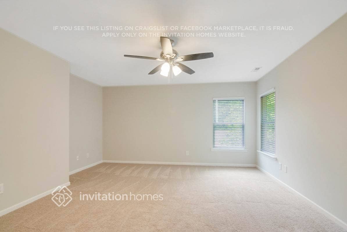 Building Photo - 5820 Kohler Ln