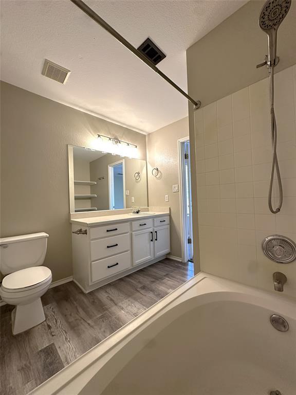 Building Photo - 610 Riverway Ln