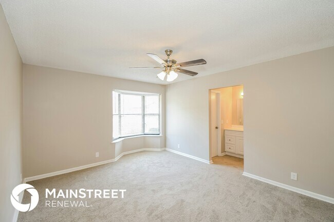 Building Photo - 7850 Blank Dr N