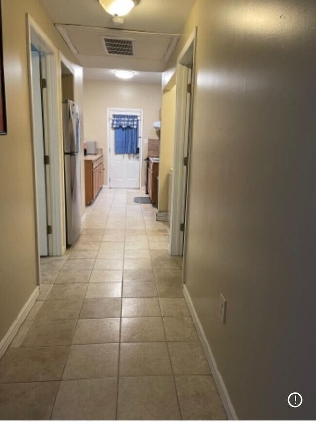 Building Photo - 3 Bedroom Single Family Home in Herndon