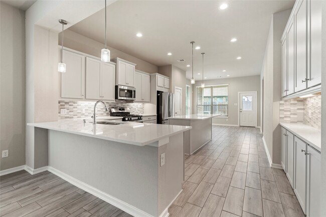 Building Photo - 939 Malibu Shr Ln