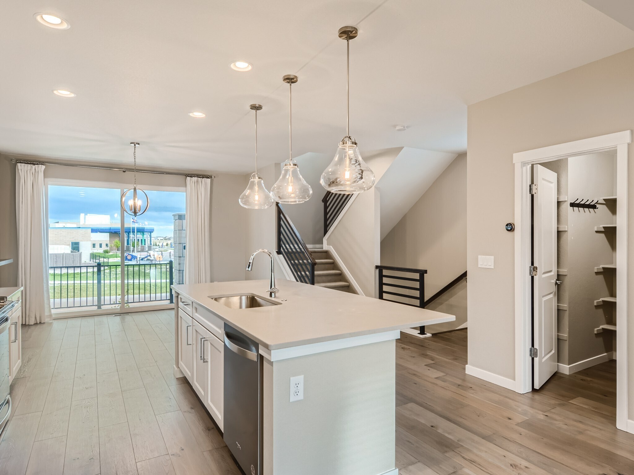 Eat -in Kitchen - 8636 Wolf Valley Dr