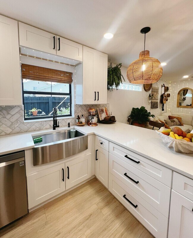 Building Photo - 9775 Arbor Meadow Dr