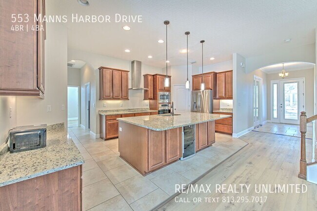 Building Photo - 553 Manns Harbor Dr