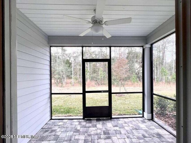 Building Photo - 410 Boracay Cir