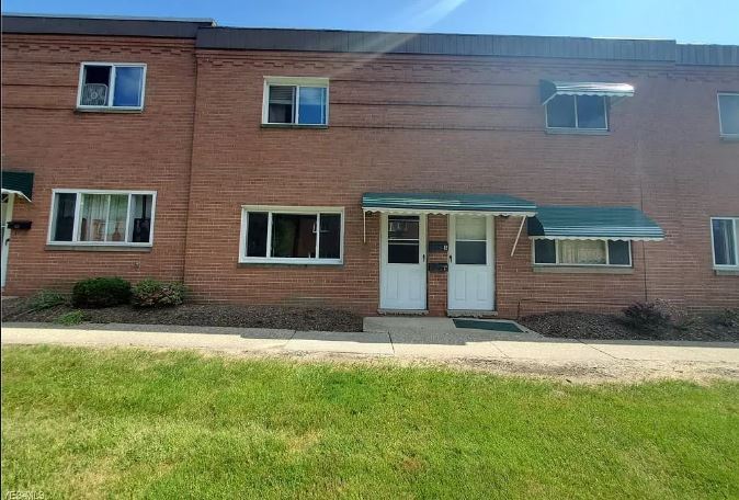 Building Photo - 215 Dalepark Dr
