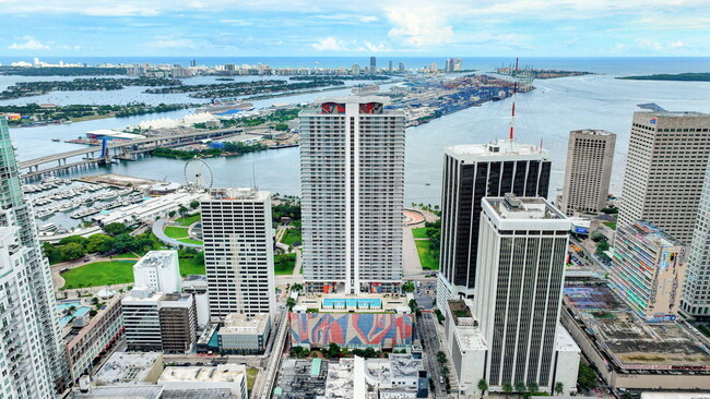 Building Photo - 50 Biscayne Blvd