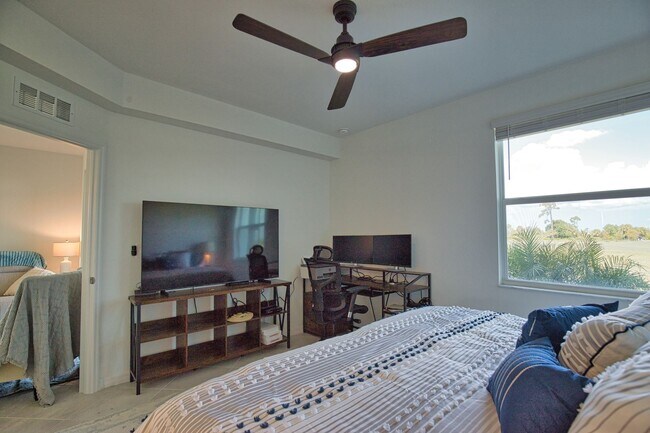 Building Photo - Golf Transfer New Construction 3-Bedroom 2-Bathroom First Floor Condo in the desirable Wellen Gol...