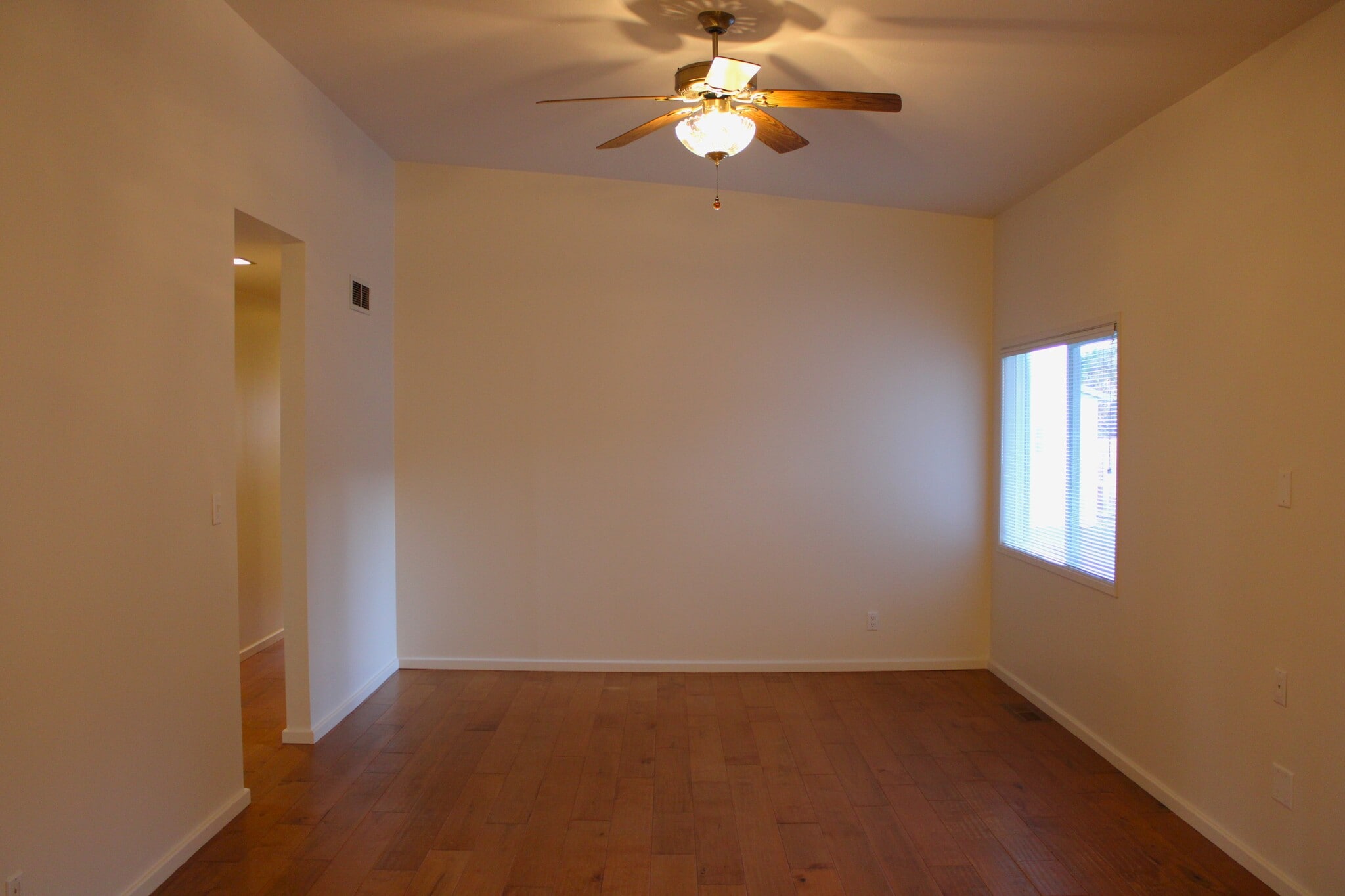 Building Photo - 1219 1st St