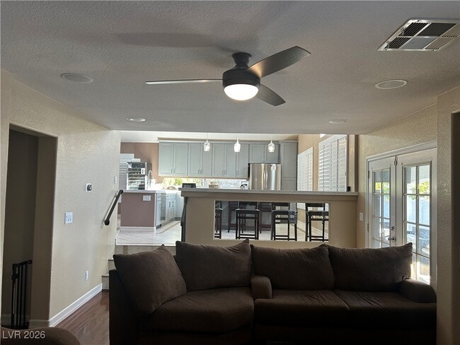 Building Photo - 8696 Ivy Glen Cir