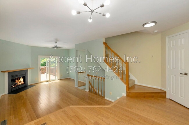 Building Photo - 5818 Wescott Hills Way