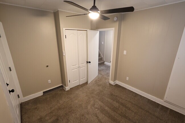 Building Photo - 1445 Woodbirch Ave