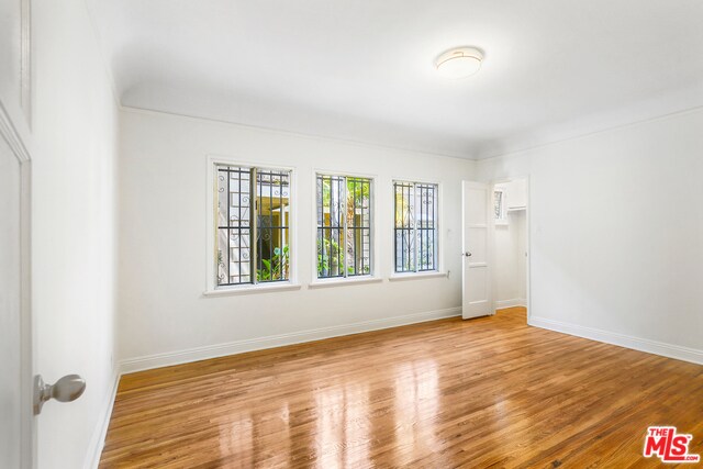 Building Photo - 355 S Crescent Heights Blvd