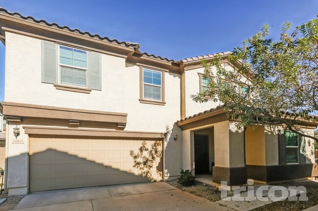 Building Photo - 11641 N 165th Ln