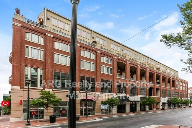 Building Photo - 265 18th St NW