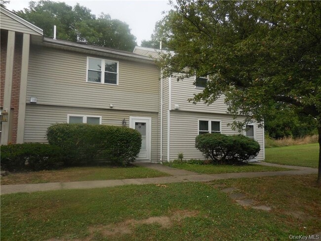 Building Photo - 28 Marshall Dr