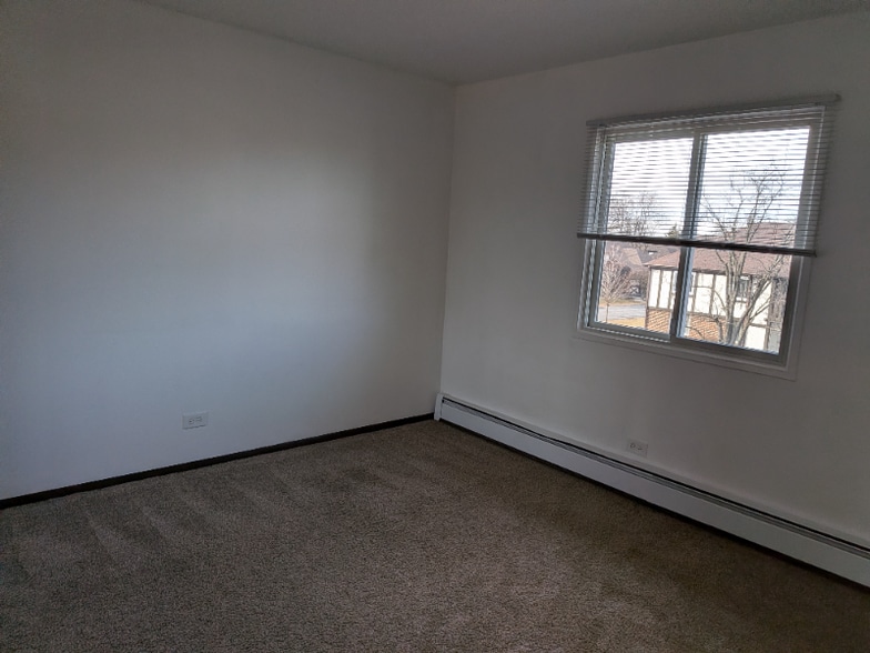 Building Photo - 15802 Orlan Brook Dr