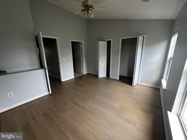 Building Photo - 44211 Litchfield Terrace