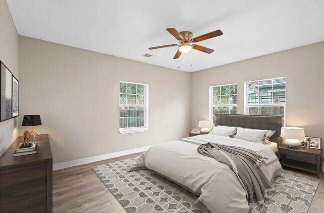 Building Photo - 5244 Leeland St