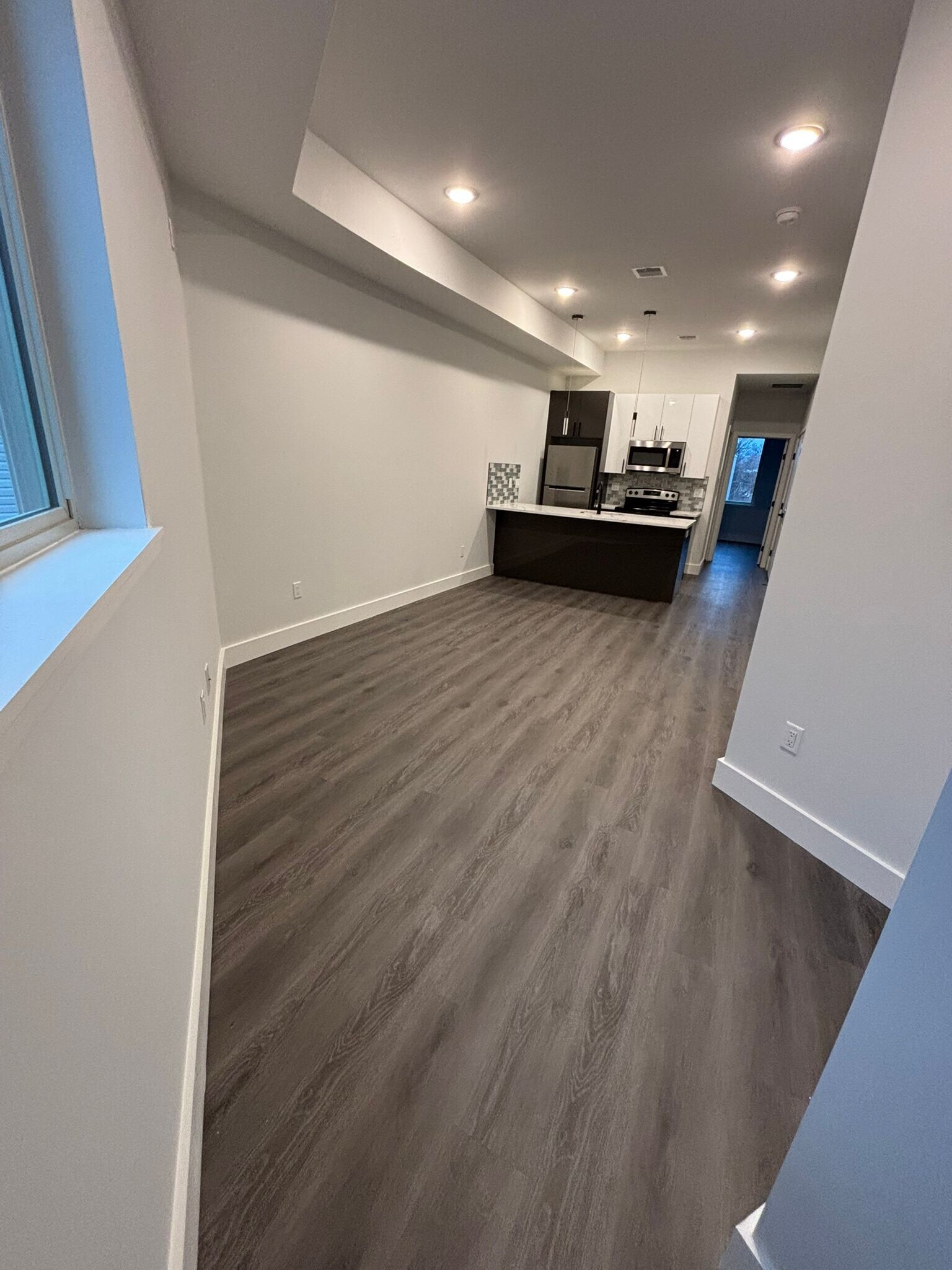 Building Photo - 713 N 42nd St