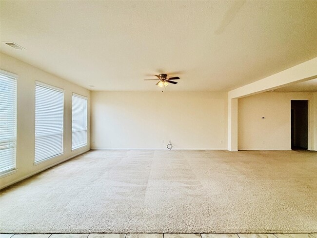 Building Photo - 9947 Valance Way