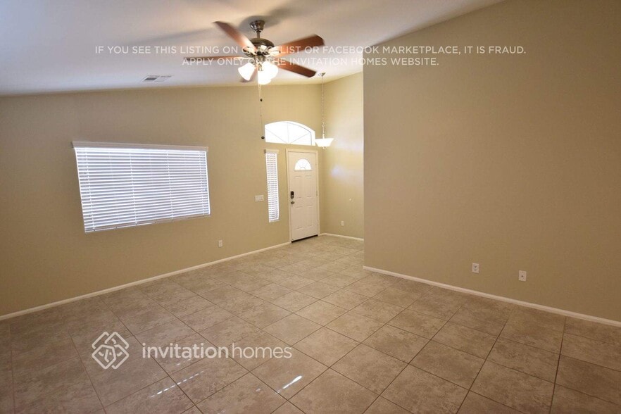 Building Photo - 3410 W South Butte Rd