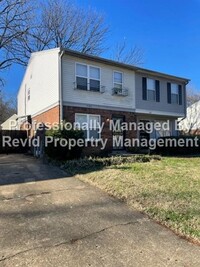 Building Photo - PORCH TREE 2969