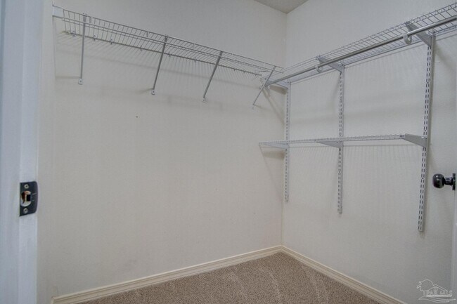 Building Photo - 2136 Ainsdale Ct