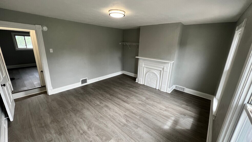 Master Bedroom - 315 E 18th Ave