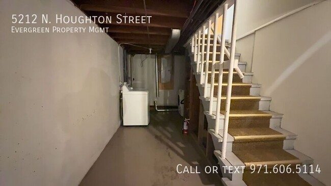Building Photo - 5212 N Houghton St