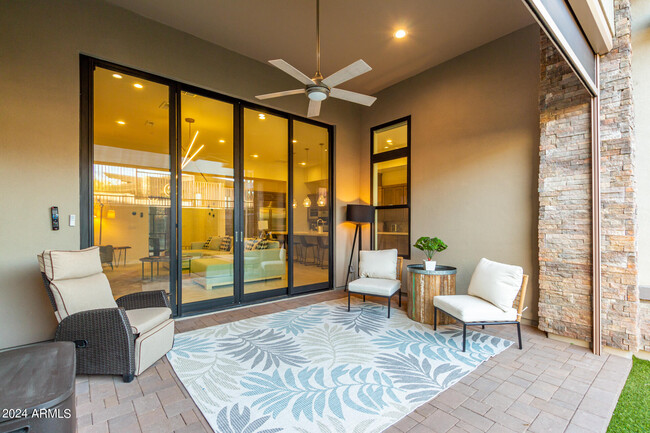 Building Photo - 12411 E Troon Vis Dr