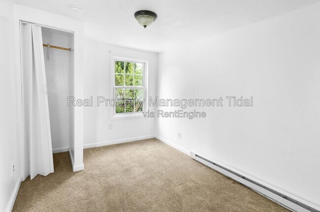 Building Photo - 1035 23rd St