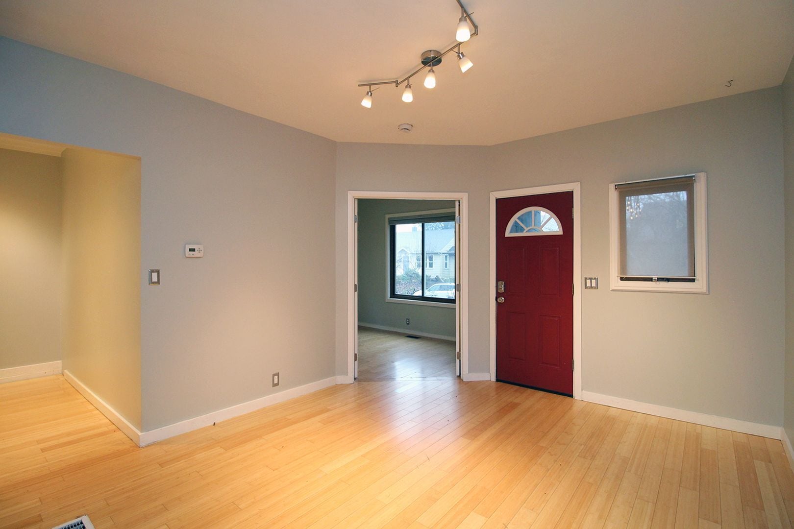 Building Photo - 4823 NE 13th Ave