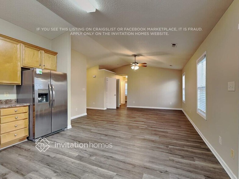 Building Photo - 5882 Culloden Ct