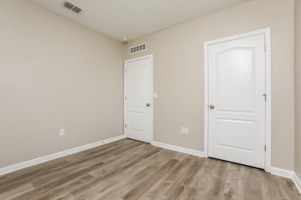 Building Photo - 3928 Silverstream Terrace