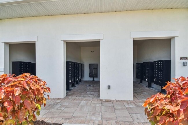 Building Photo - 33405 Hamilton Hl Ln