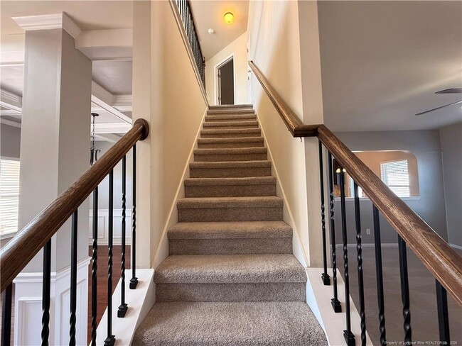 Building Photo - 16 Fort McClary Ct