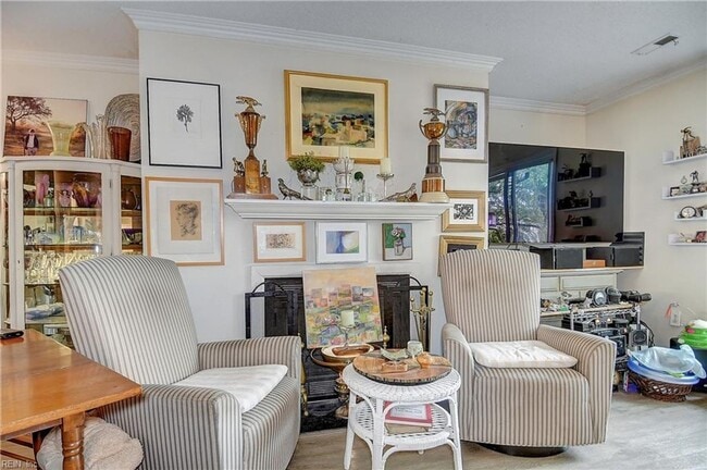 Building Photo - Ghent on the Square