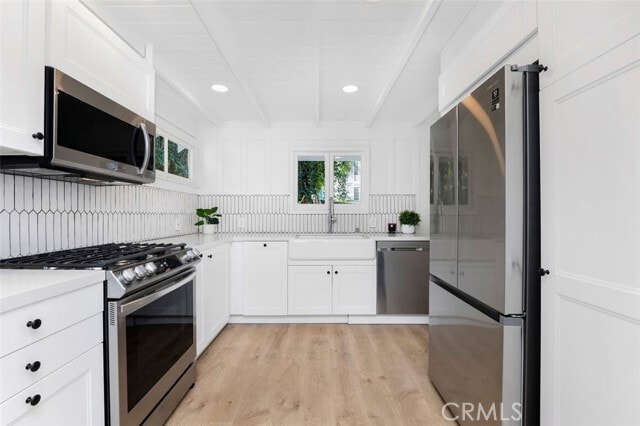 Building Photo - 624 Emerald St