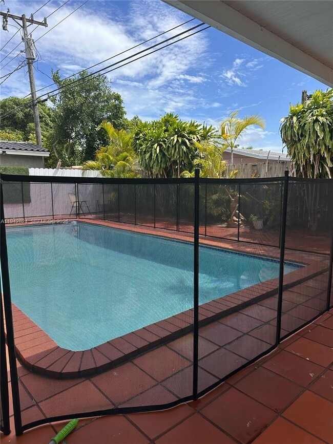 Building Photo - 20600 SW 116th Rd