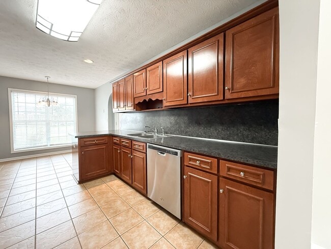Building Photo - 148 Owens Rd