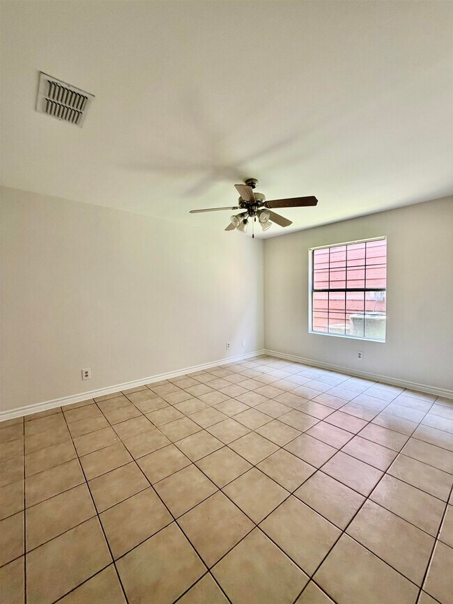 Building Photo - 1752 Tiara Trail