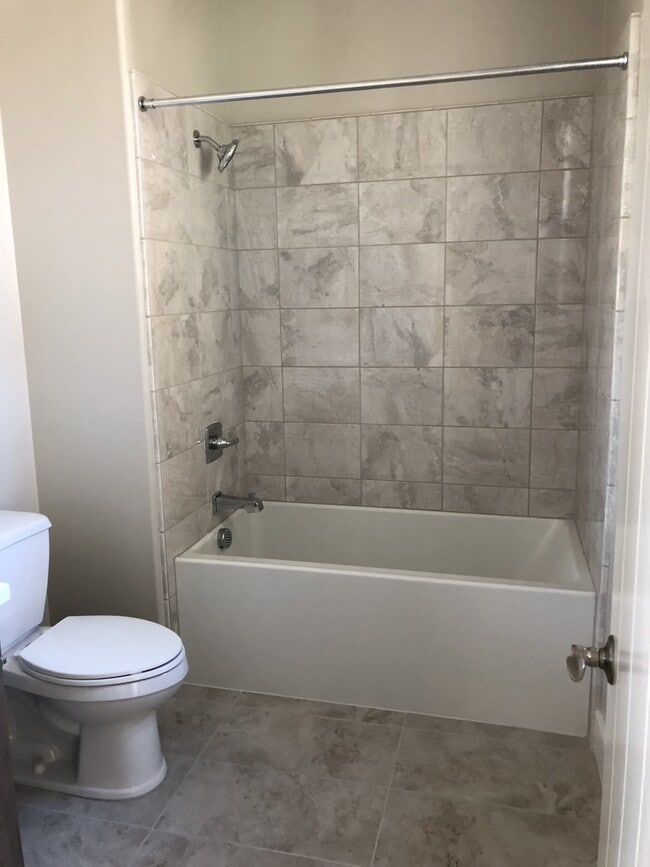 Building Photo - Beautiful  Home in Casavia @ Pacific Highl...