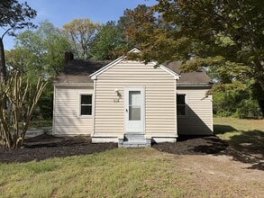 Building Photo - 508 Hayward Ave