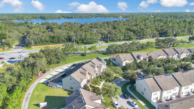 Building Photo - 5120 Caspian St