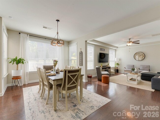 Building Photo - 7121 Toxaway Ln