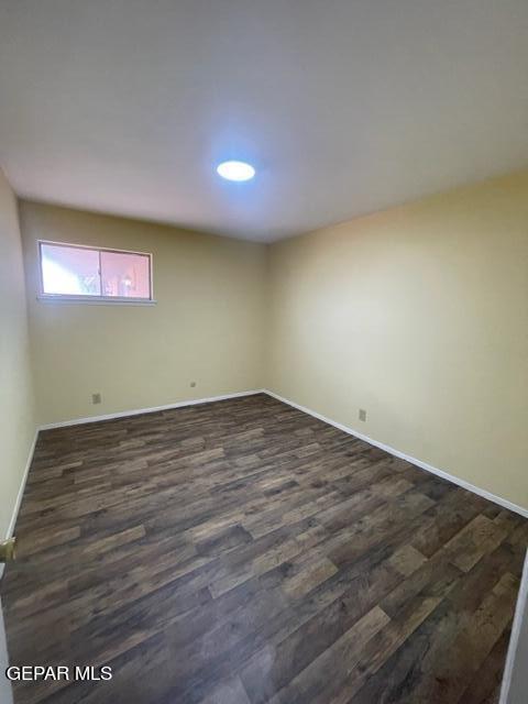 Building Photo - 3031 Van Buren Ave