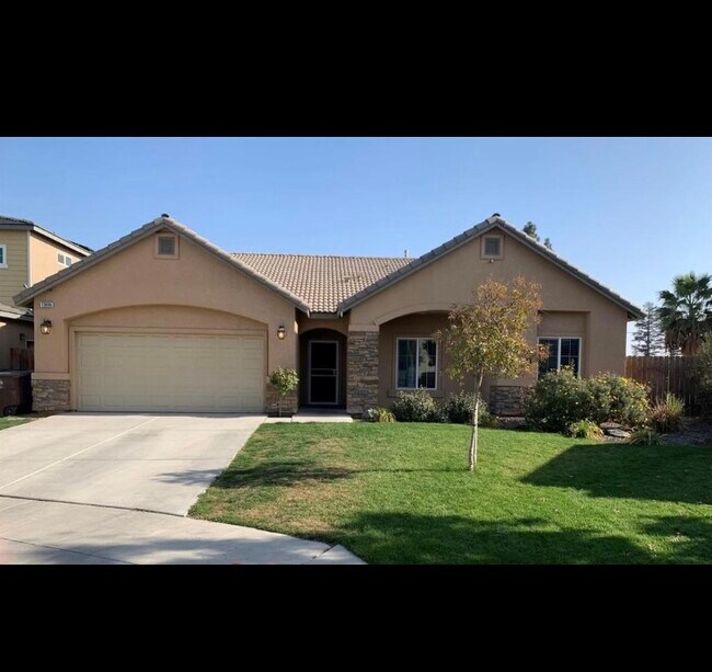 Building Photo - 13696 Daytona Ct