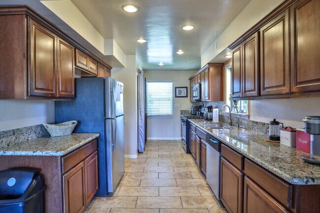 Building Photo - Furnished Room for Rent – Modern Co-Living Home (5 Bed, Shared Common Areas) Near SDSU (0.5 Miles)