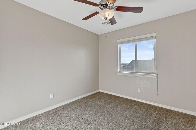 Building Photo - 229 Gonzalo Cir